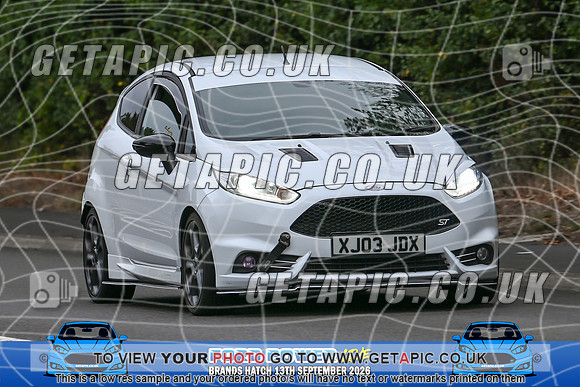KS2609-0347_LOGO_ON_PHOTO