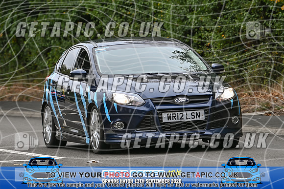 KS2609-2139_LOGO_ON_PHOTO
