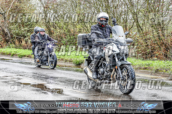 TW2609-1472_LOGO_ON_PHOTO