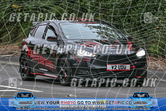 KS2609-0505_LOGO_ON_PHOTO