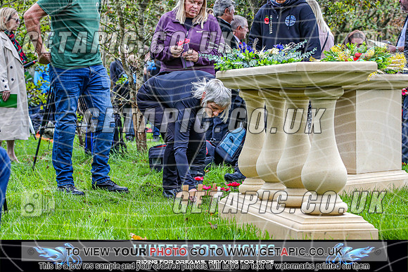 TW2609-2386_LOGO_ON_PHOTO