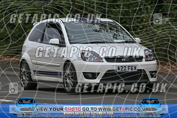 KS2609-0631_LOGO_ON_PHOTO