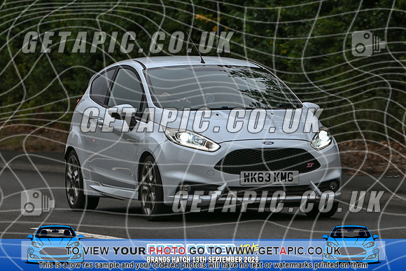 KS2609-0134_LOGO_ON_PHOTO