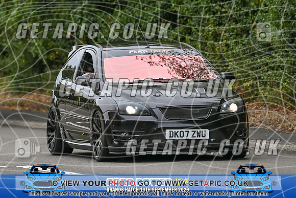 KS2609-1272_LOGO_ON_PHOTO