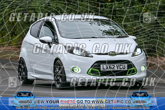 KS2609-0292_LOGO_ON_PHOTO