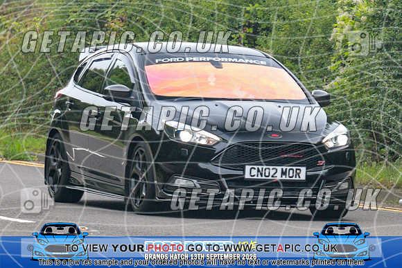 DA2609-1302_LOGO_ON_PHOTO