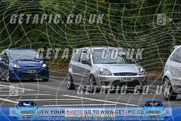 KS2609-0042_LOGO_ON_PHOTO