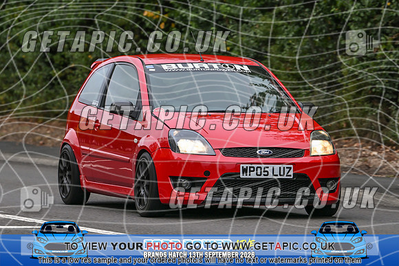 KS2609-0623_LOGO_ON_PHOTO