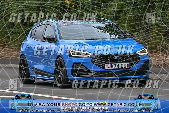 KS2609-0686_LOGO_ON_PHOTO