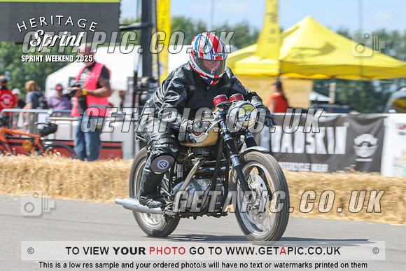 GP2508-5448-C_LOGO_ON_PHOTO