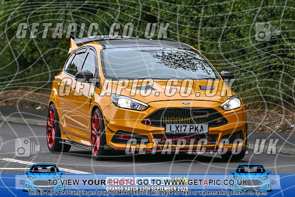 KS2609-0958_LOGO_ON_PHOTO