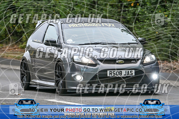 KS2609-0017_LOGO_ON_PHOTO