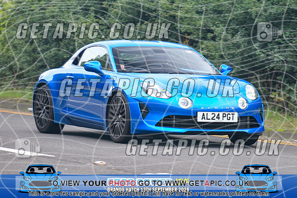 DA2609-1588_LOGO_ON_PHOTO
