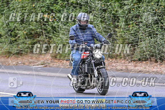 KS2609-2867_LOGO_ON_PHOTO