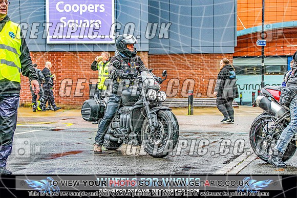 TW2609-1222_LOGO_ON_PHOTO