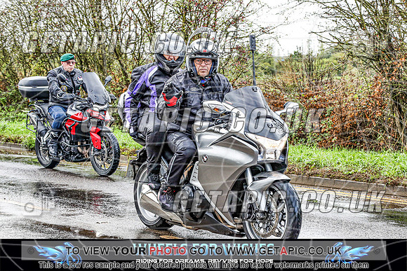 TW2609-1384_LOGO_ON_PHOTO