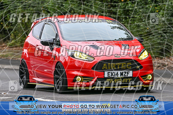 KS2609-0571_LOGO_ON_PHOTO