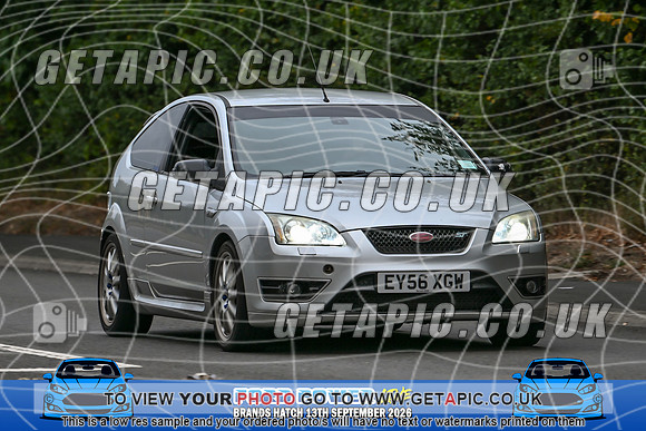 KS2609-0187_LOGO_ON_PHOTO