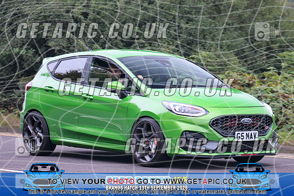 DA2609-1130_LOGO_ON_PHOTO