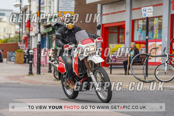 RS2205_1051