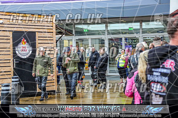 TW2609-2336_LOGO_ON_PHOTO