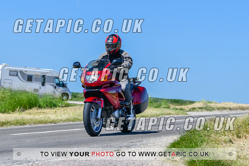 GETAPIC PHOTOGRAPHY Gallery C B4494 Chain Hill Wantage by DW