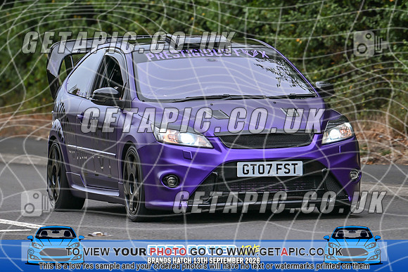 KS2609-0633_LOGO_ON_PHOTO