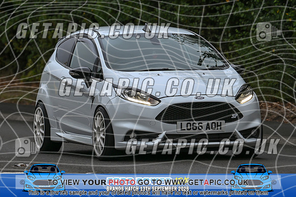 KS2609-0059_LOGO_ON_PHOTO