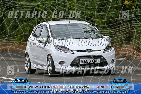 KS2609-0646_LOGO_ON_PHOTO
