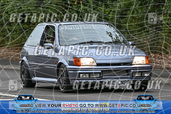 KS2609-0918_LOGO_ON_PHOTO