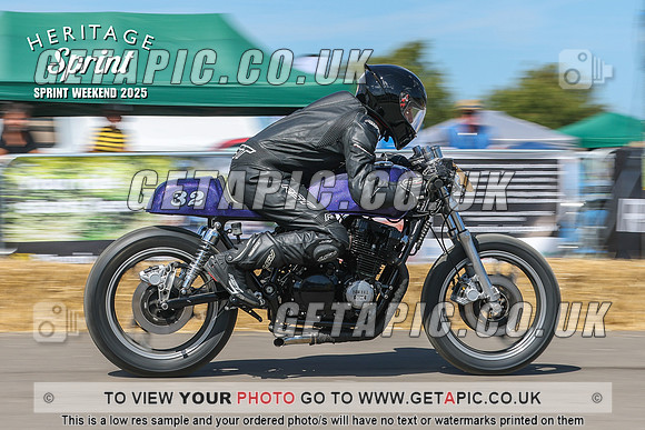 GP2508-5002-C_LOGO_ON_PHOTO