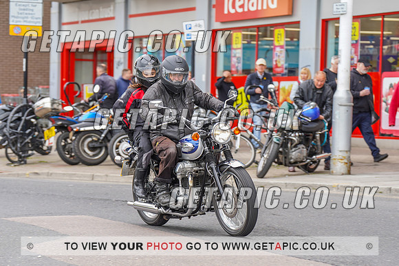 RS2205_2146