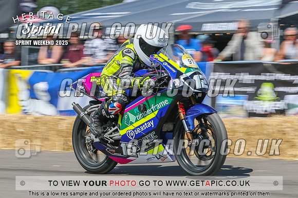 GP2508-3926-C_LOGO_ON_PHOTO