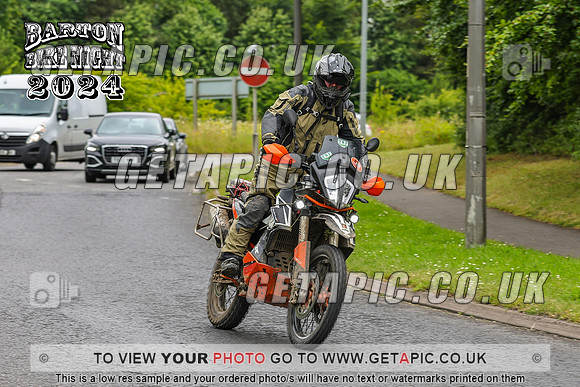 PR2407-225_LOGO_ON_PHOTO