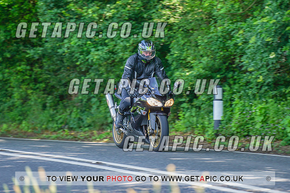 RS2205_17657