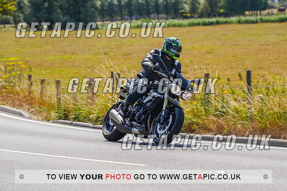RS2208_1022