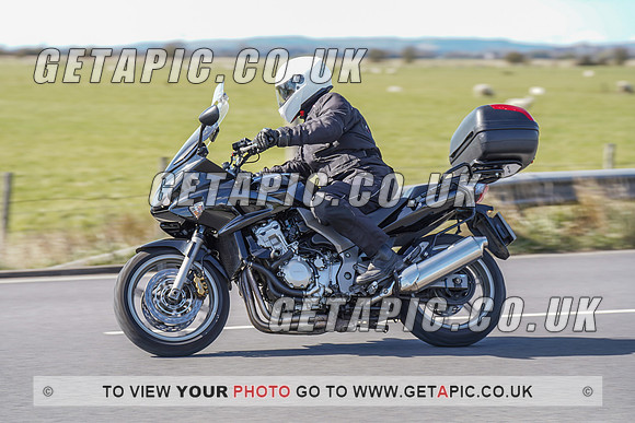 RS2204_1140