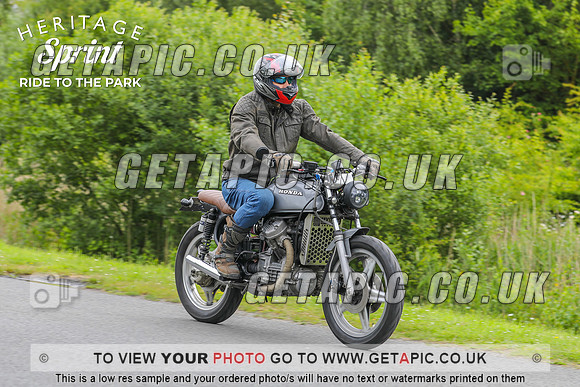 GP2406-2070-C_LOGO_ON_PHOTO