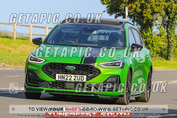 GP2406-14248-C_LOGO_ON_PHOTO