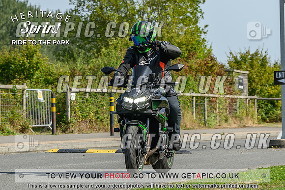 KS2409-0903-C_LOGO_ON_PHOTO