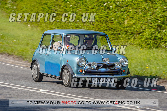 RS2204_11069