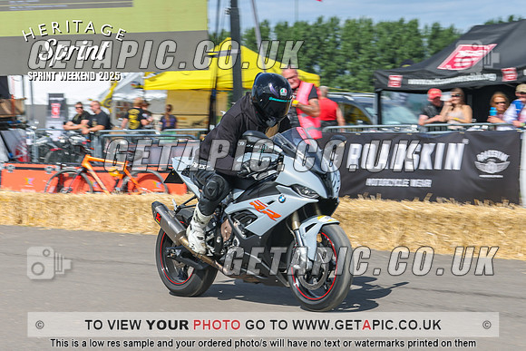 GP2508-3703_LOGO_ON_PHOTO