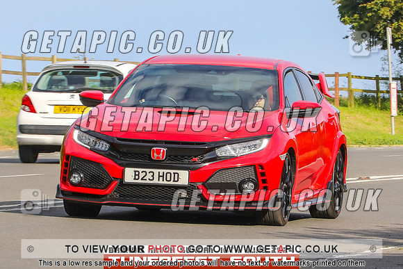 GP2406-13985-C_LOGO_ON_PHOTO