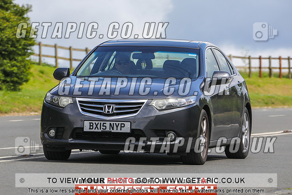 GP2406-9475-C_LOGO_ON_PHOTO