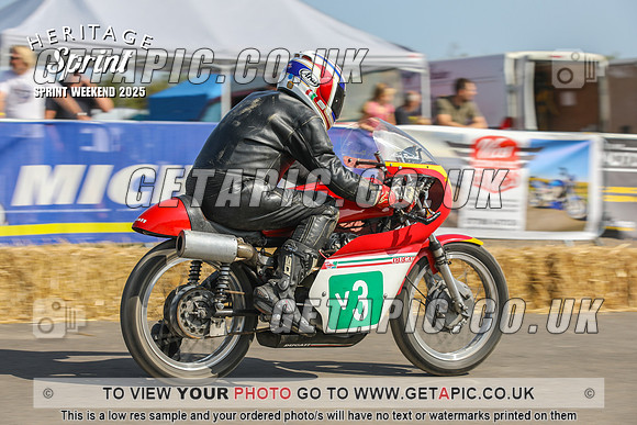 PP2508-2982_LOGO_ON_PHOTO