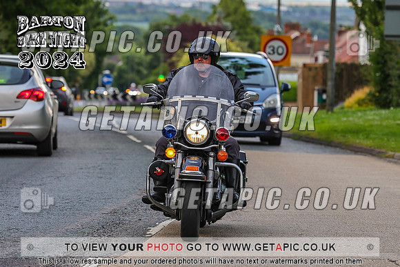 PR2407-8247_LOGO_ON_PHOTO