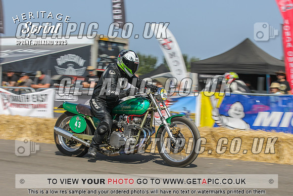 PP2508-3265_LOGO_ON_PHOTO