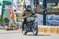 GP2508-6095-C_LOGO_ON_PHOTO