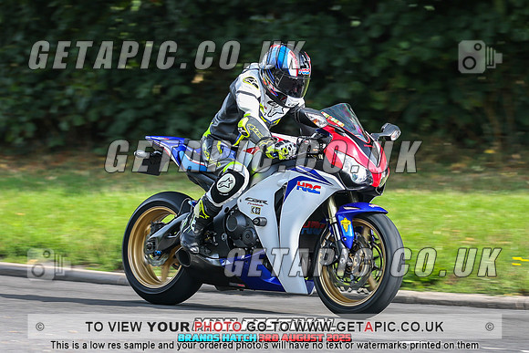 GP2508-2756-C_LOGO_ON_PHOTO