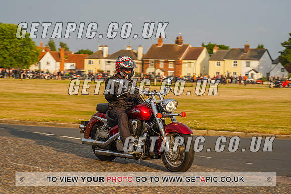 RS2207_9068